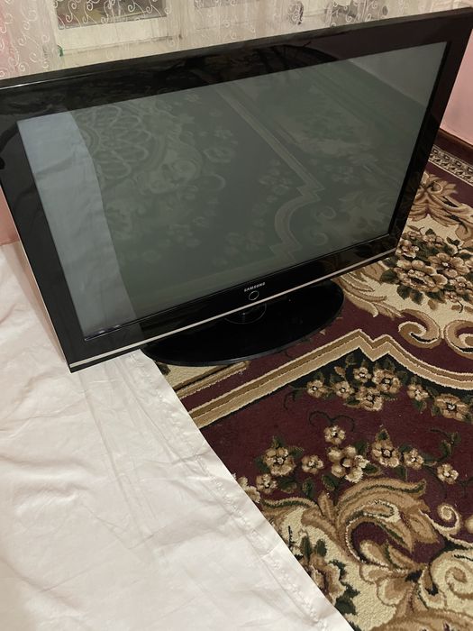 Samsung 42 дюйм Plasma телевизор, пульти ва тюнери бо