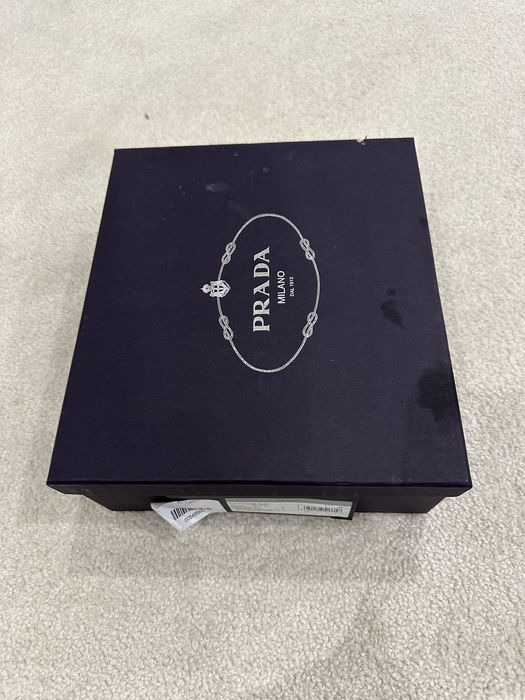 Детски маратонки  на Prada за момиче