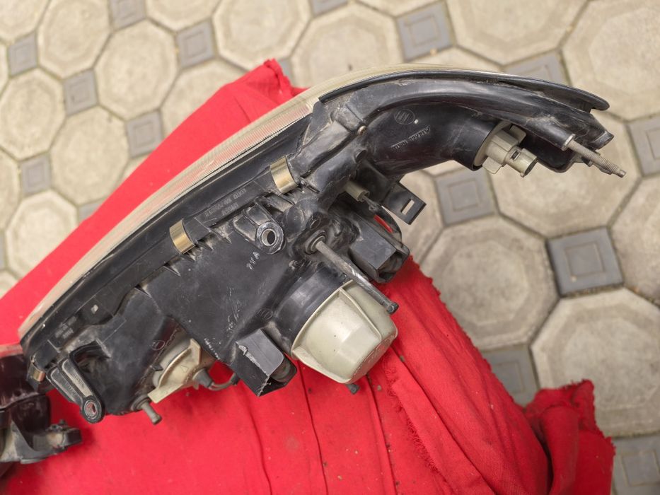 Фары Subaru legacy b3 (линзованные)