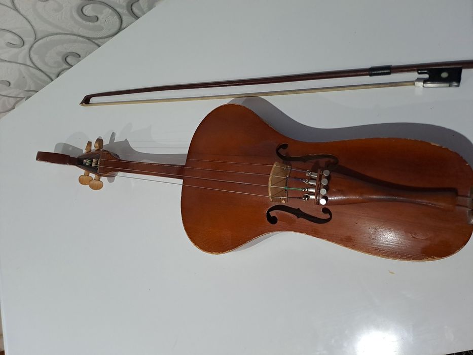 Продам прима кобыз состояние хорошее.