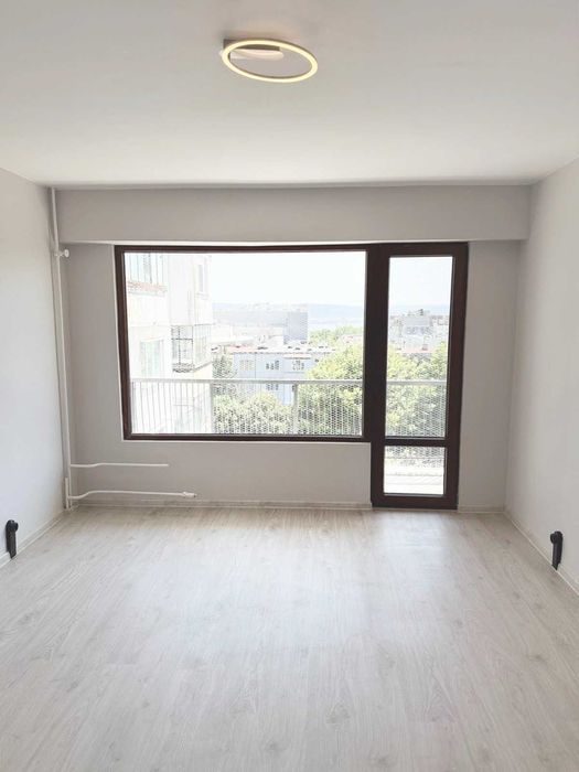 Продава се Двустаен апартамент в Велико Търново, Акация - 62 кв.м за 2097 €/кв.м - Снимка #9