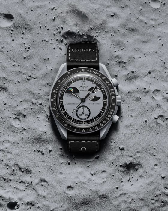 Omega x Swatch MoonSwatch Mission to Earthphase