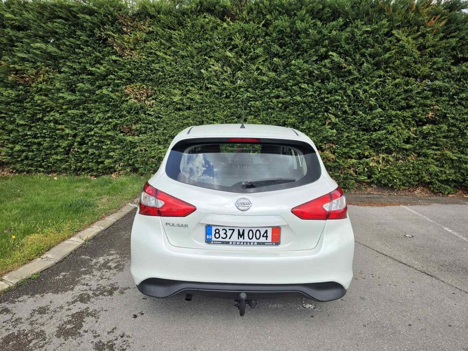 Продавам Nissan Pulsar 1.2