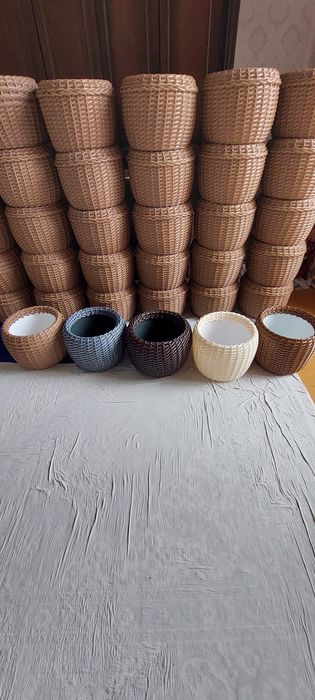 Горшки для цветов