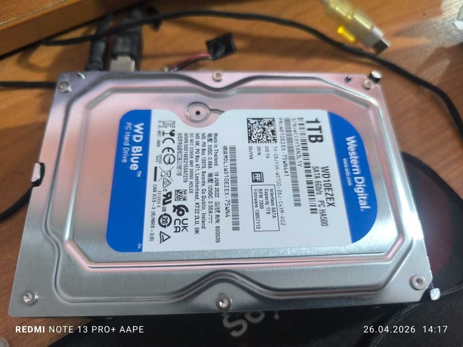 Жесткий диск WD Blue 1TB, новый, включался для проверки. 5 штук.