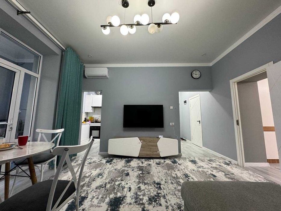 м.Минг Урик, музей искусств 3/2/3  72 м²