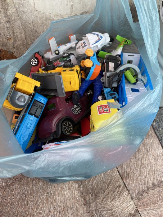 Продаю игрушки!