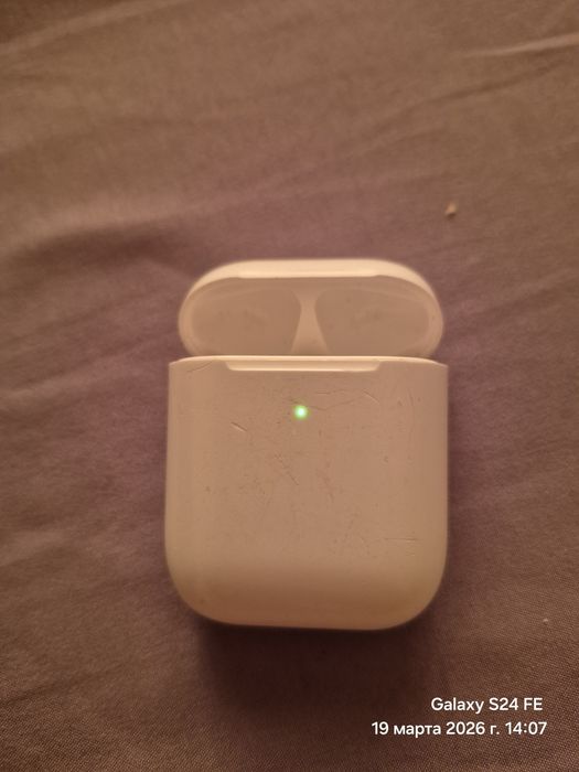 Кейс от Air pods 1.