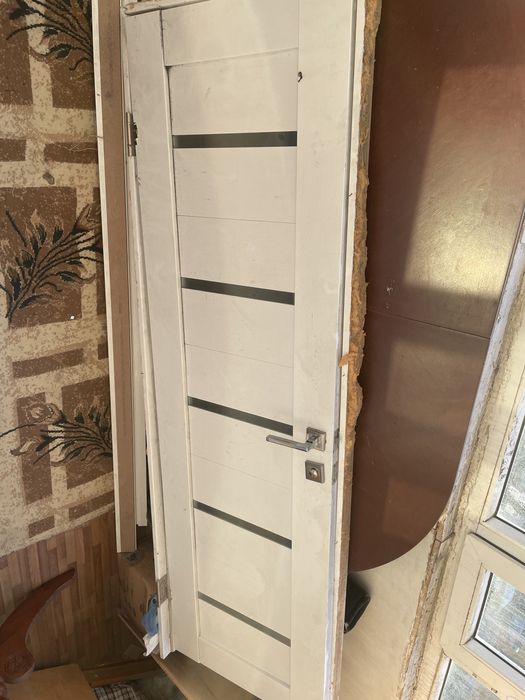 продам дверь в отличном состояний