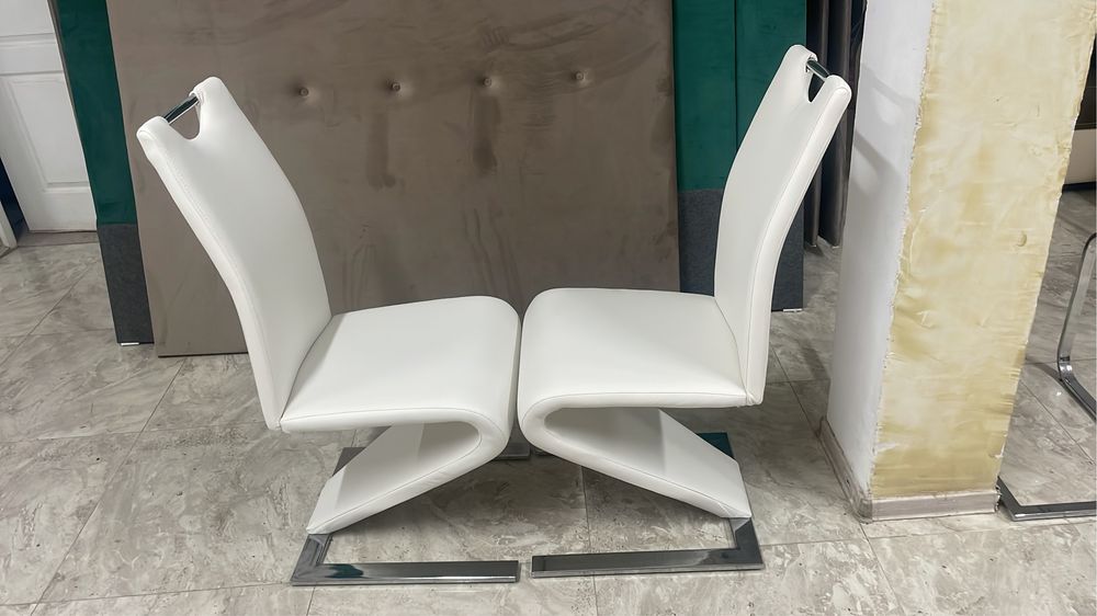 Retapitare scaune de bucatrie si sufragerie