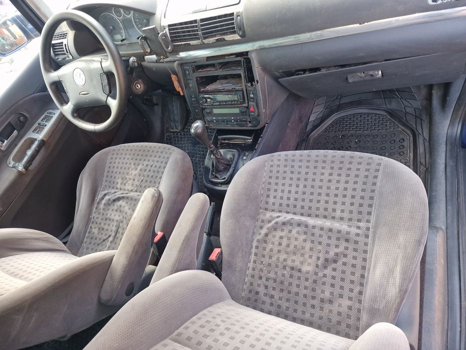 Volkswagen Sharan 2002 diesel, 1.294 € — imagine 4