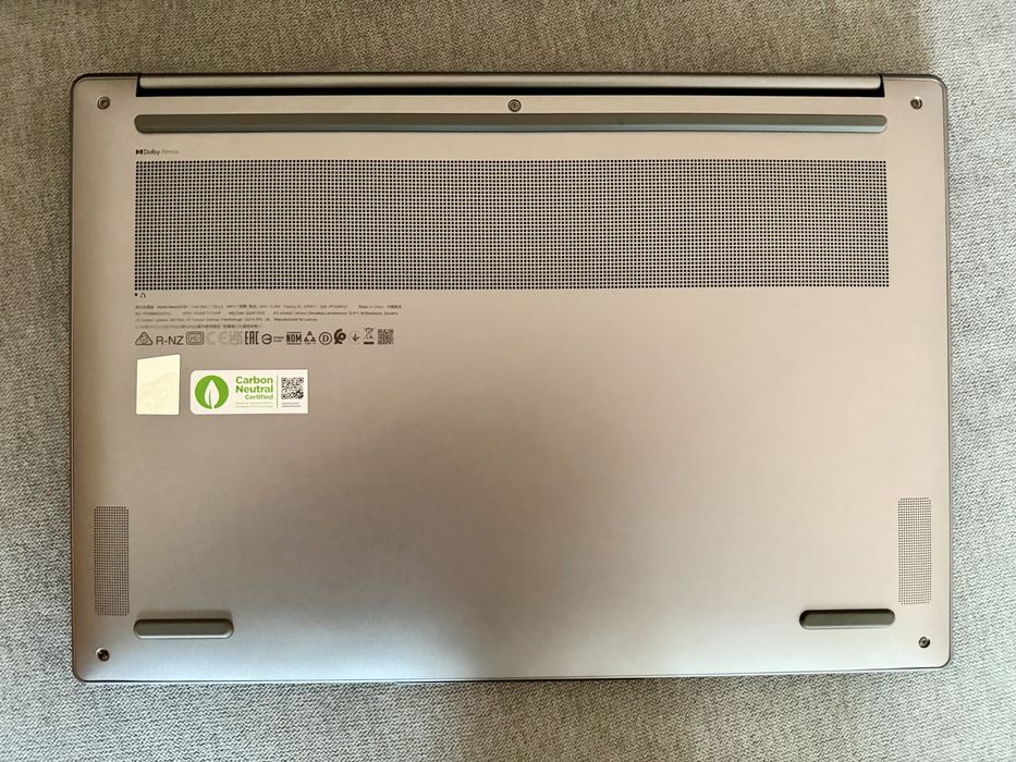 Lenovo Yoga Slim 7 15ILL9 - Ultra 7 - 32GB RAM - 1TB SSD - 2.8K 120 Hz