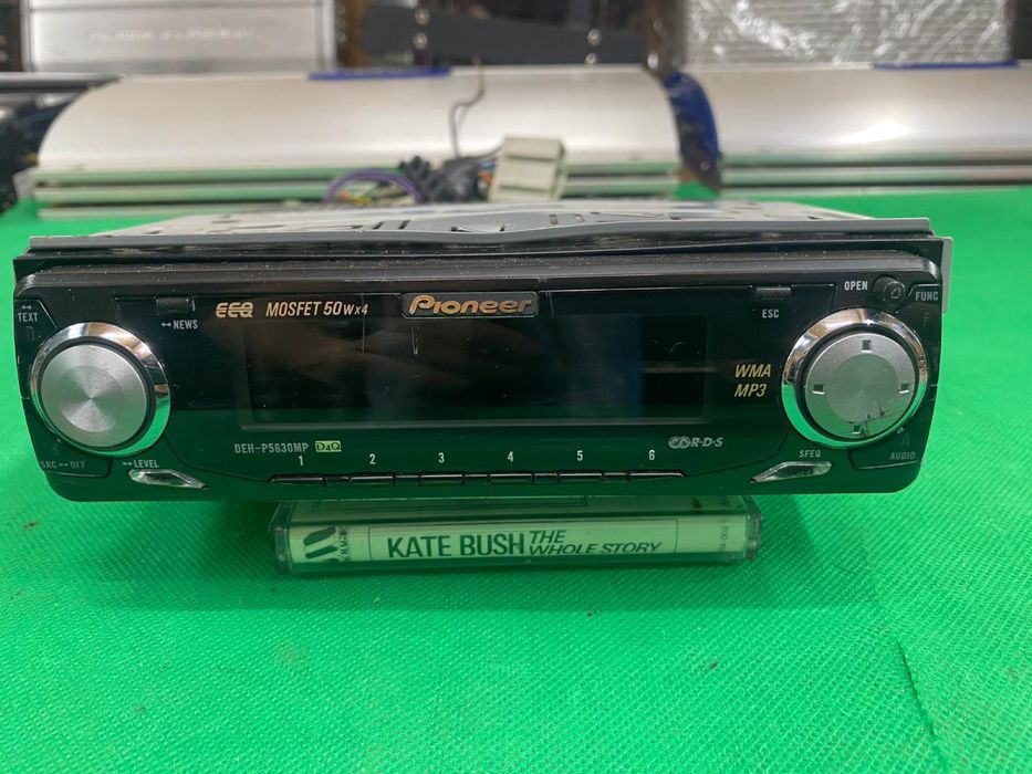 Radio caset Player auto Pioneer Deh P 5630MP