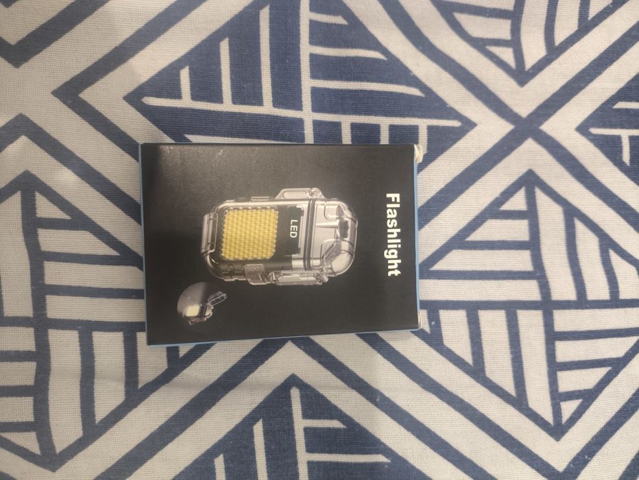 Зажигалка электрическая