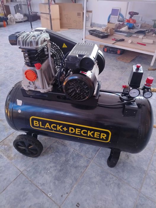 Compresor de aer mobil,nou, Black&Decker, 100L, 10bar