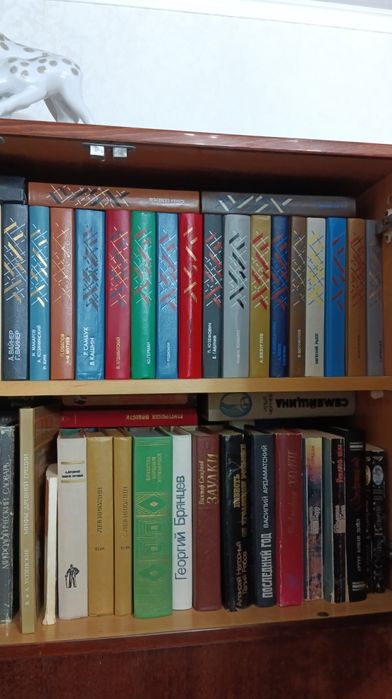 Продам книги в отличном состоянии