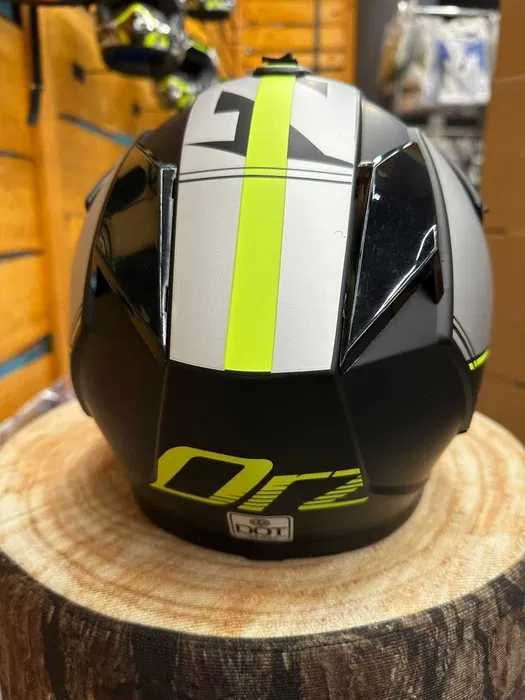 НОВО! Детски кросови каски различни разцветки супер качество универсал