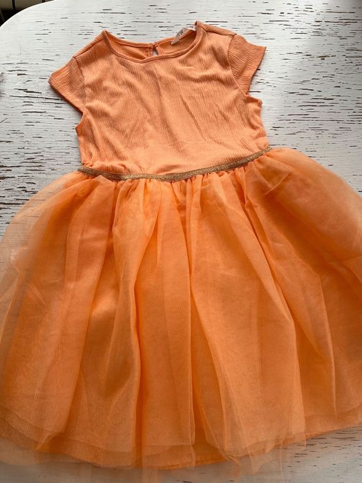 Нарядные платья для девочки 6-10л