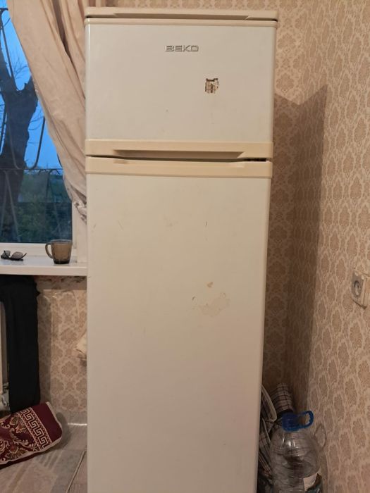 Холодильник сатылады