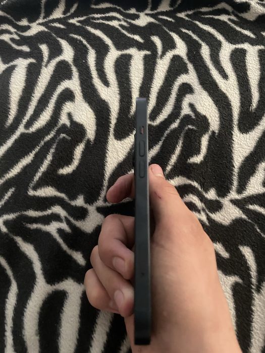 Iphone 13 в идеальном состояние
