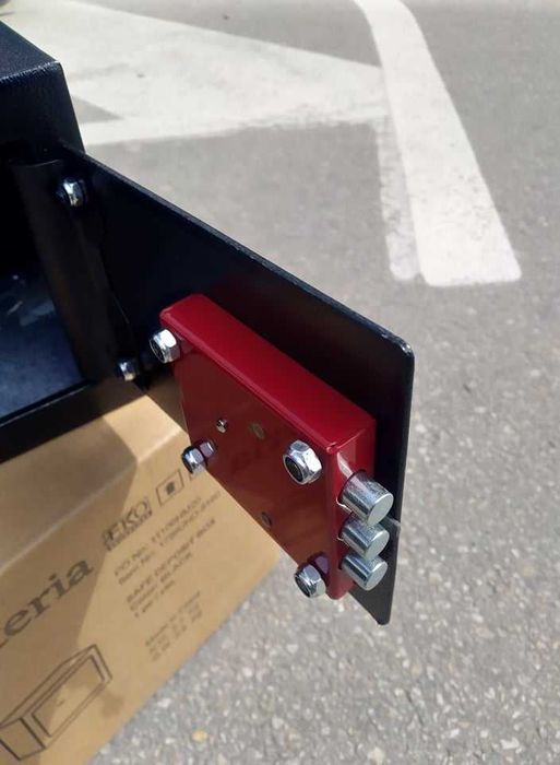 механичен трезор сейф, касa с ключ NEXTOOL външни размери 230х170х170м