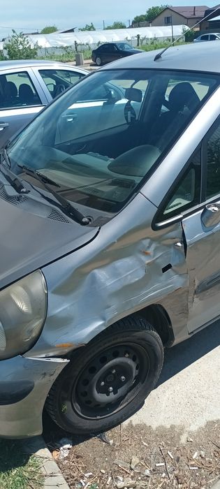 Honda jazz 2004 euro 4 avariata