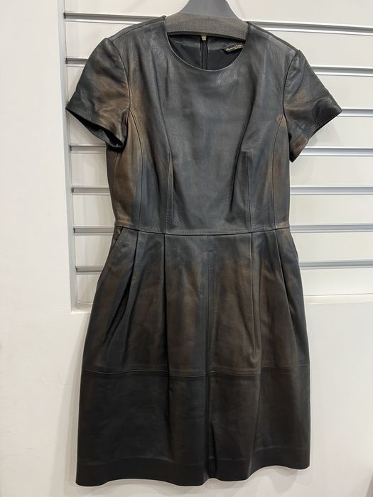 Кожена рокля Massimo Dutti