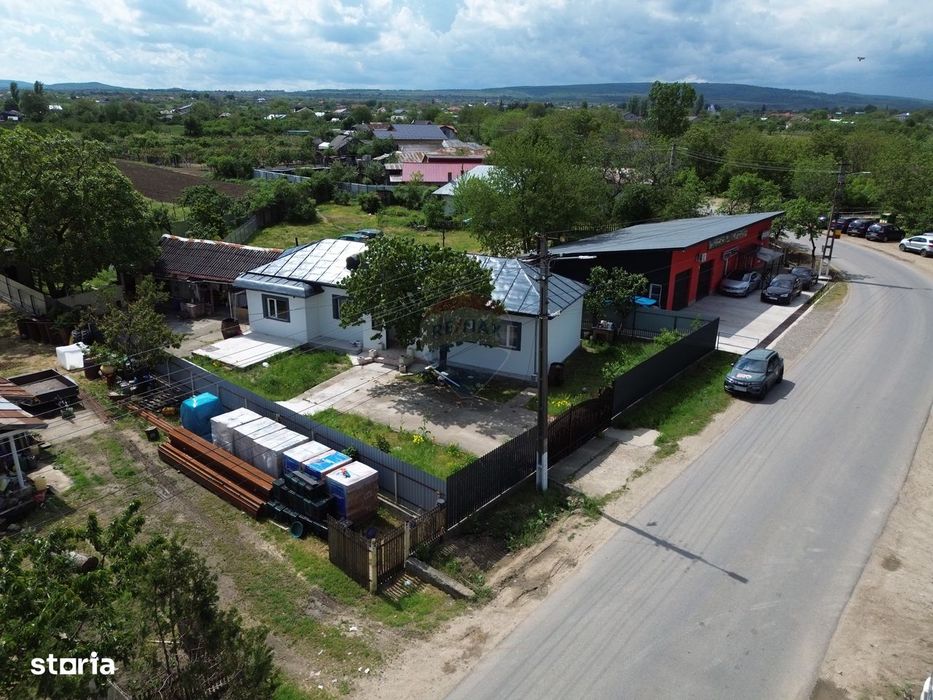 Casă renovata cu teren 5000 mp Popesti