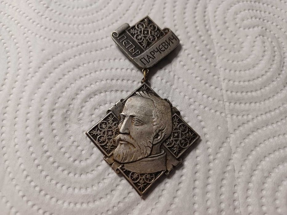 Lot vintage de 8 medalii diferite 2