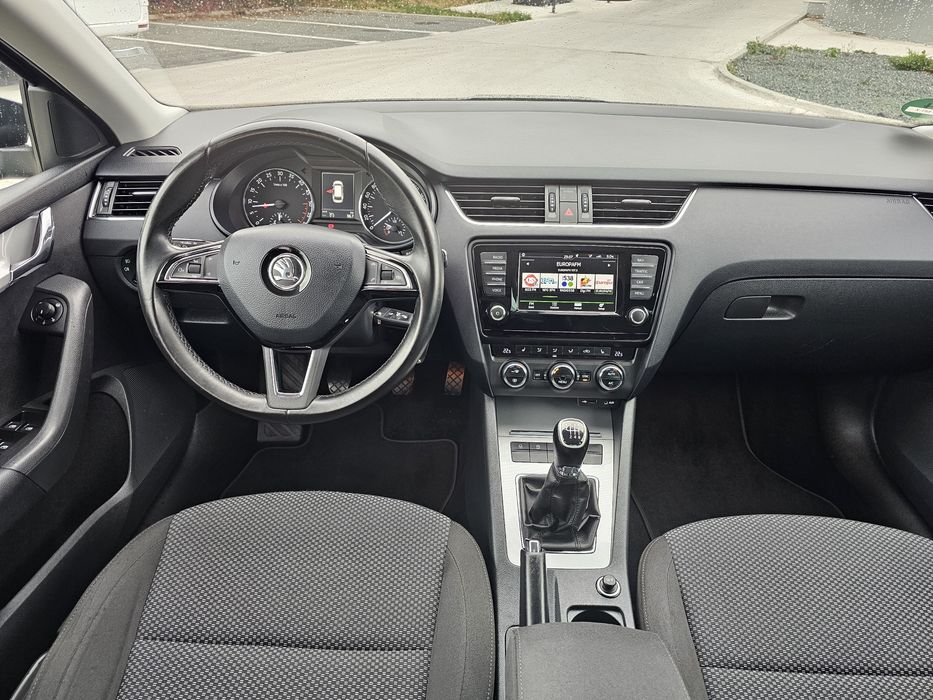 SKODA Octavia 2016 — imagine 5