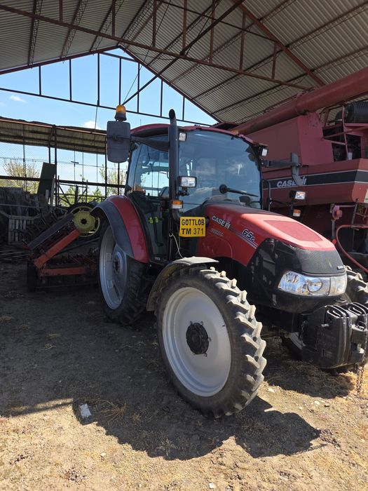 Case IH Farmall 65c