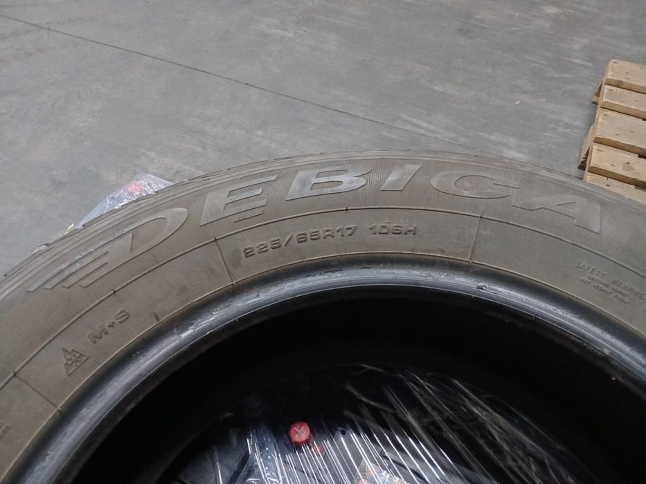 Set 4 anvelope iarna Debica Frigo SUV2 225/65R17