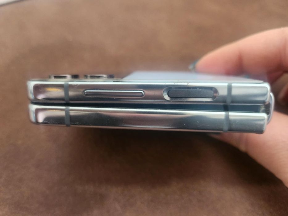 Samsung z flip 4 256GB