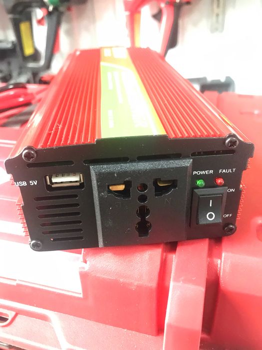 Преобразователь тока с 12V на 220V