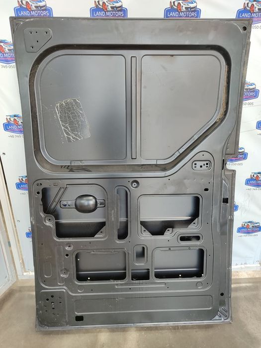 USA LATERALA DREAPTA RENAULT MASTER 3 / OPEL MOVANO B / NISSAN NV400 / INTERSTAR / VAN / BUS / PLATFORMĂ / COD OEM 8200654461 2010 – 2024