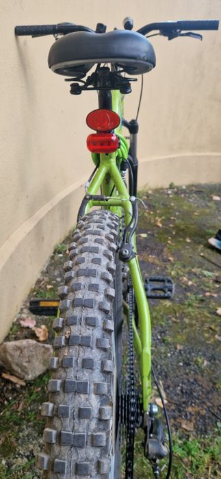 Vând bicicletă ARKUS