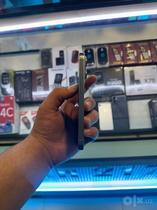 iPhone 15 pro 256gb