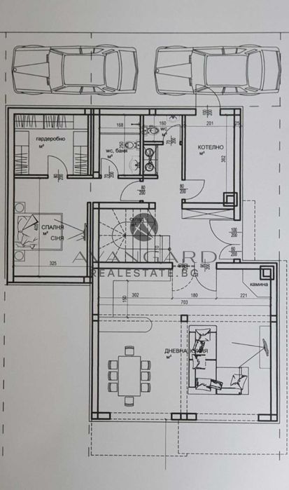 оф.25615 Самостоятелна къща с двор/ Скутаре