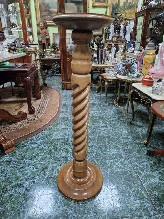 Уникална антикварна дървена френска колона