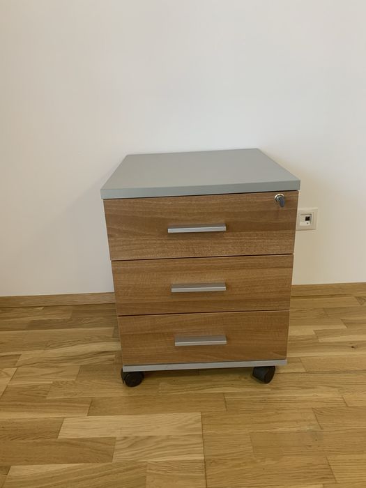 Birou Offix metalic Mobexpert - disponibile 4 bucati