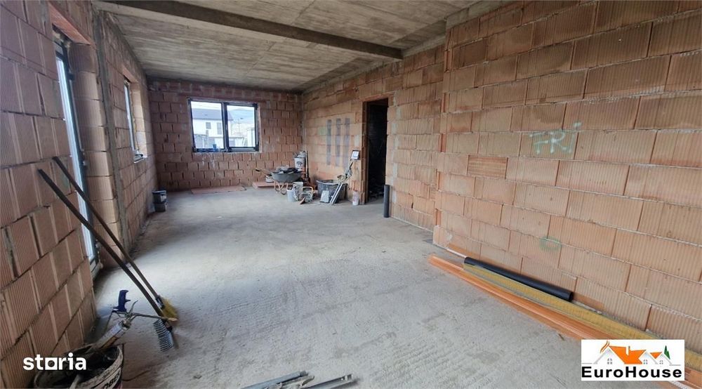 Vila De Vanzare Zona Cetate I S+P+E+M I 183mp I 555mp teren