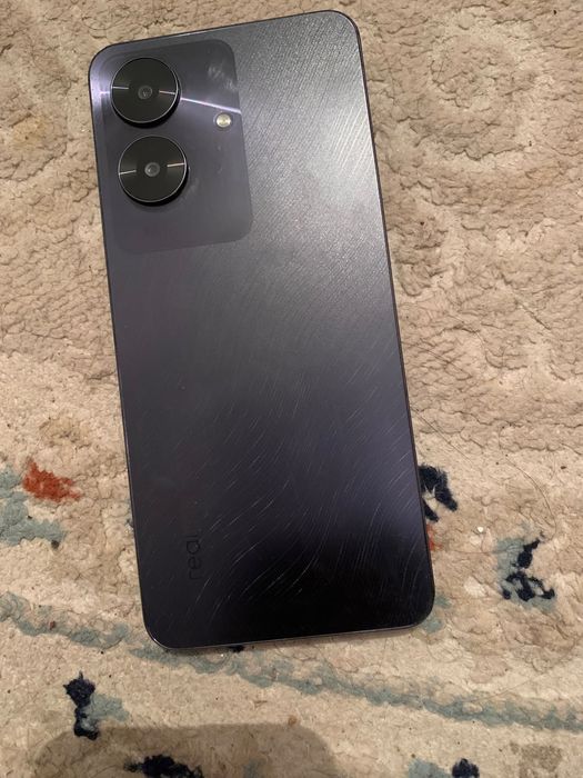 Продам realme Note60