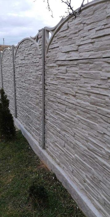 Garduri din panou stil jaluzele, sipca metalica, tabla si alte modele