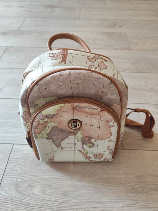 Дамска раница silver polo