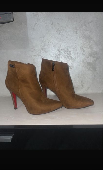 Botine cu toc foarte comode