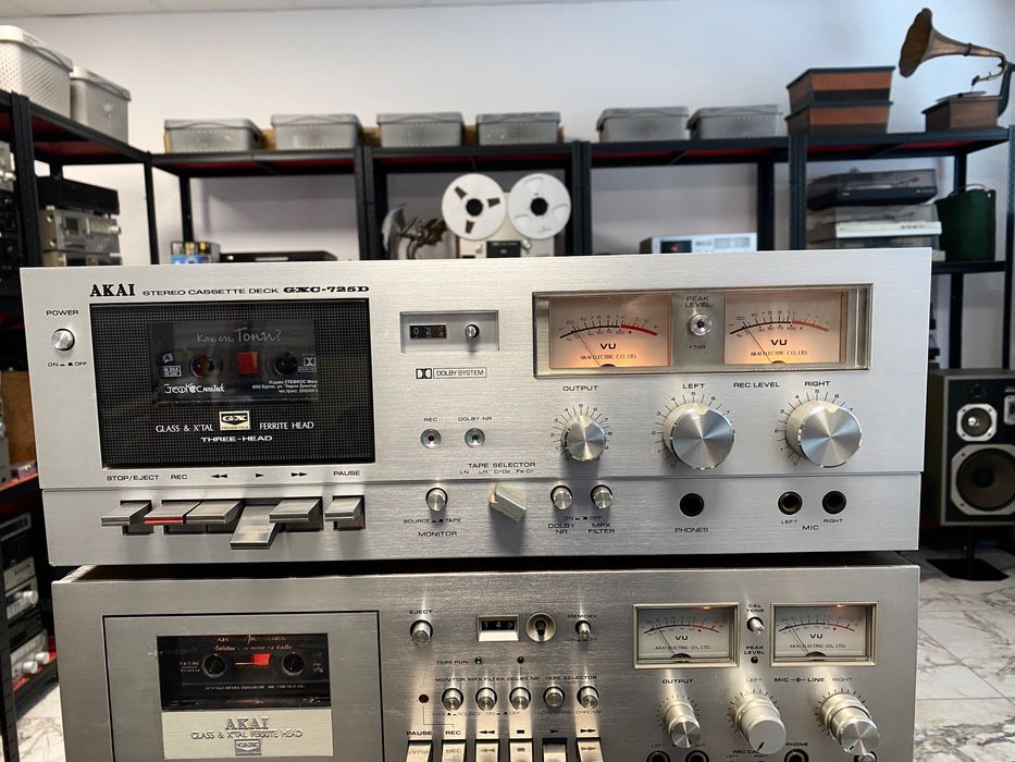 Лот Триглави Декове AKAI