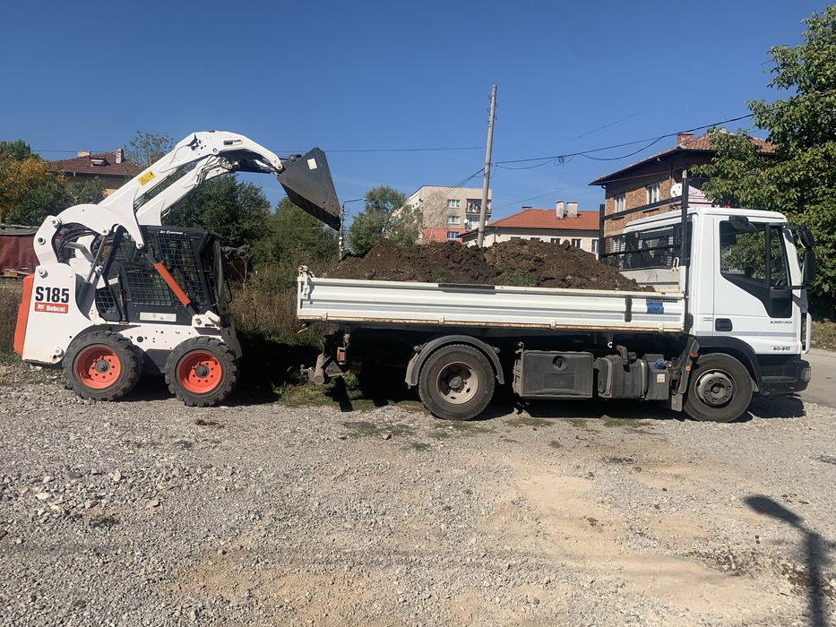 Услуги с Мини Багер Бобкат Тристранен Самосвал