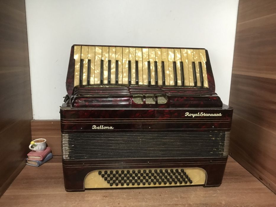 Vand acordeon Ryalstandard