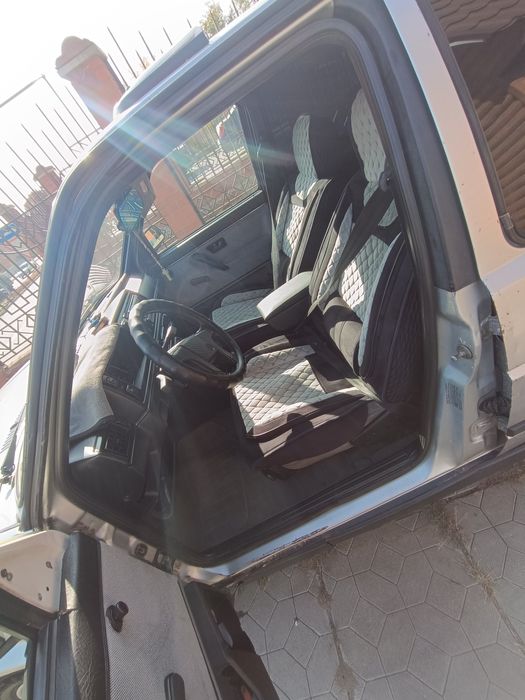 Продам машину Фольксваген Джетта 2