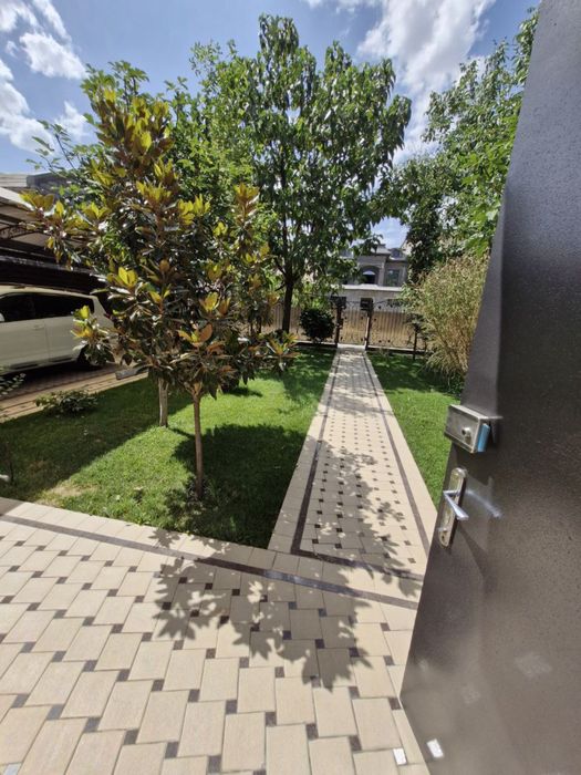 Срочно Сдается Мирзо Улугбекский р-н шикарный большой дом